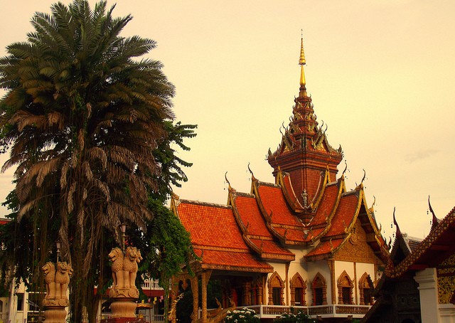 Travel Photo Thursday, August 4, 2011 — Days End, Wat Bupparam Chiang Mai, Thailand