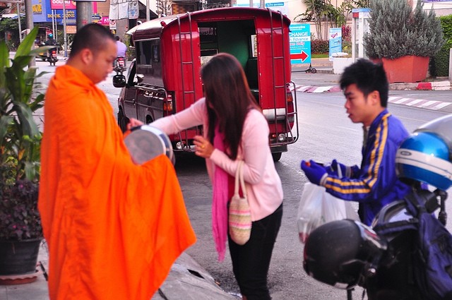 Travel Photo Thursday — January 26, 2012 — Early Morning in Chiang Mai