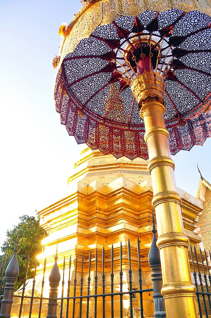 Travel Photo Thursday — October 25th, 2012 — Chiang Mai’s Wat Chomphu and Chedi Luang