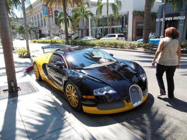 Bugatti Veyron in Beverly Hills