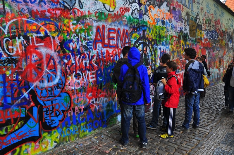 Adding a message to the wall.
