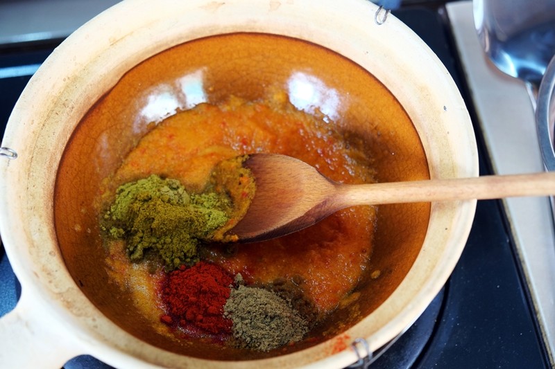 Cooking the curry chicker